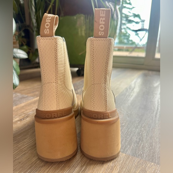 Sorel Cream and Tan Heeled Boots - Picture 10 of 13